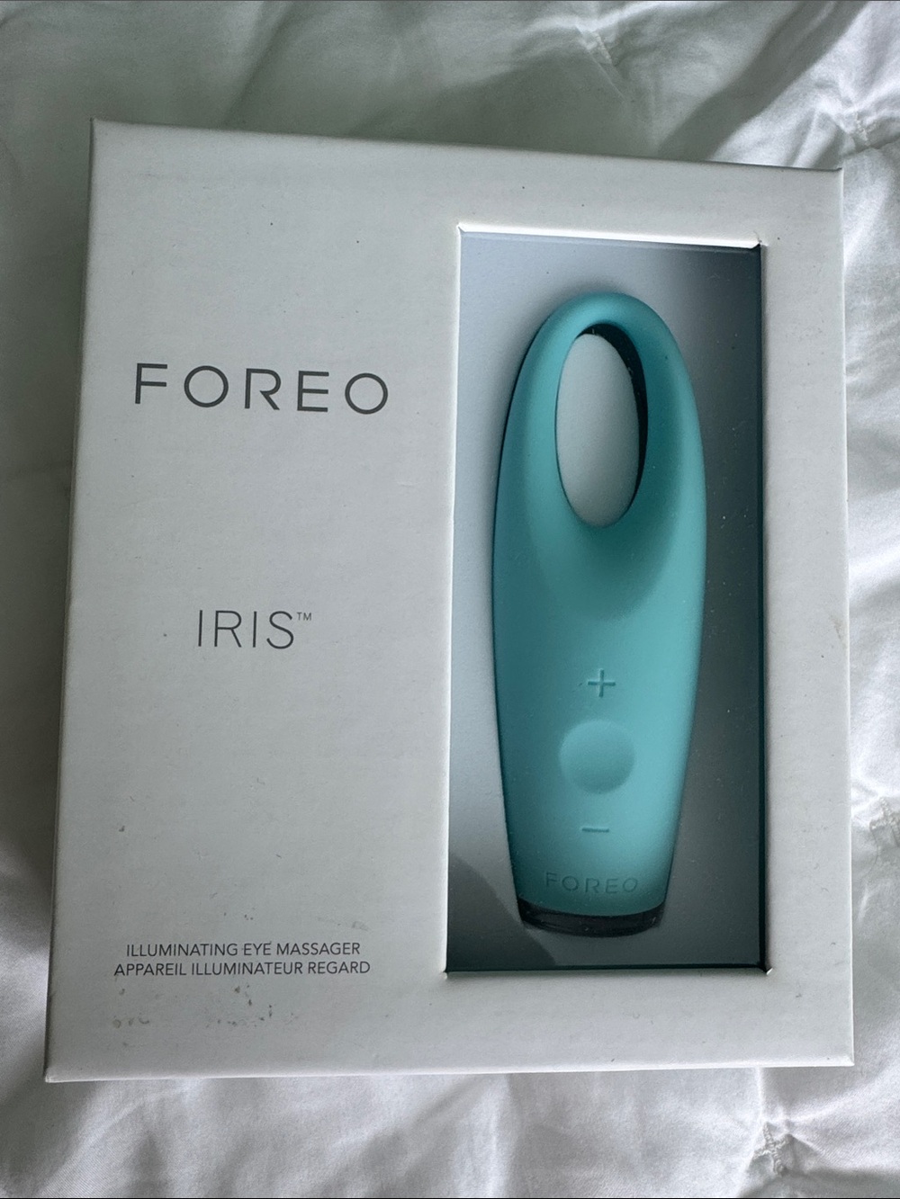 FOREO IRIS Eye Massager in Teal Blue